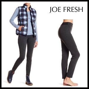 GREY PONTE KNIT SKINNY PANTS BUSINESS CASUAL WEEKEND A2C